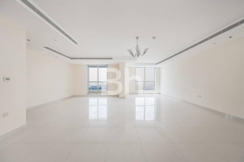 Квартира с 4 спальнями  №113598 17