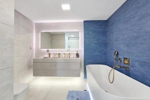 Apartment de 2 dormitorios en Dubai Creek Harbour (The Lagoons), UAE No. 154362 11