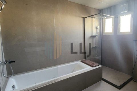 4 bedrooms Villa  No. 131490 14