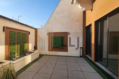 4 bedrooms Villa  No. 131490 4