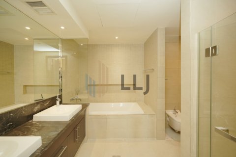 3 bedrooms Apartment  No. 131488 19