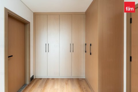 Apartment de 3 dormitorios en Dubai, UAE No. 161313 18