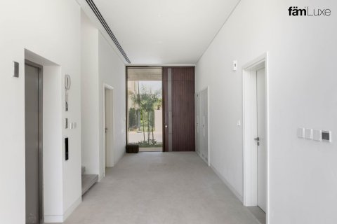 4 bedrooms Villa in Dubai, UAE No. 161314 28