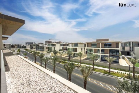 4 bedrooms Villa in Dubai, UAE No. 161314 3