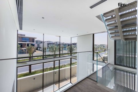 4 bedrooms Villa in Dubai, UAE No. 161314 22