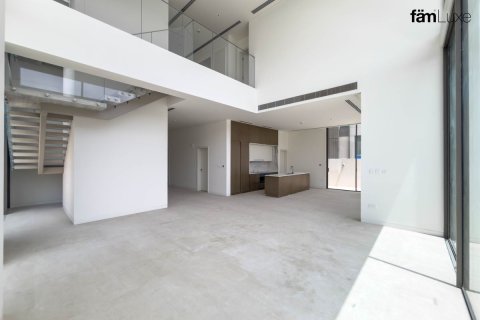 4 bedrooms Villa in Dubai, UAE No. 161314 17
