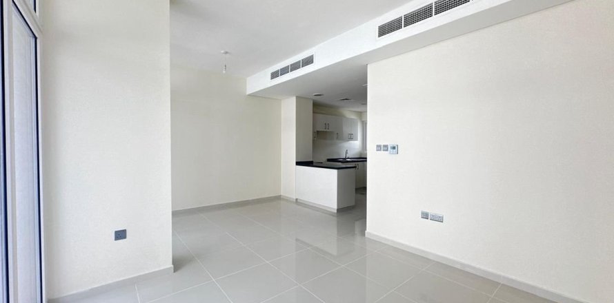 3 bedrooms Townhouse in Dubai, UAE No. 143632