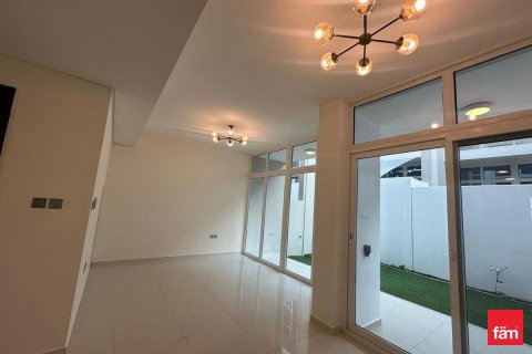 3 bedrooms Townhouse in Dubai, UAE No. 143632 15