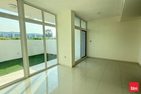3 bedrooms Townhouse in Dubai, UAE No. 143632 16