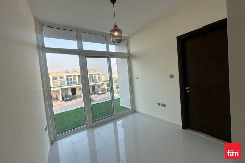 3 bedrooms Townhouse in Dubai, UAE No. 143632 5