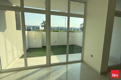 3 bedrooms Townhouse in Dubai, UAE No. 143632 19