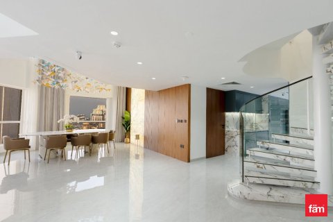 4 bedrooms Apartment in Dubai, UAE No. 142405 4