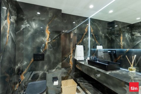 4 bedrooms Apartment in Dubai, UAE No. 142405 16