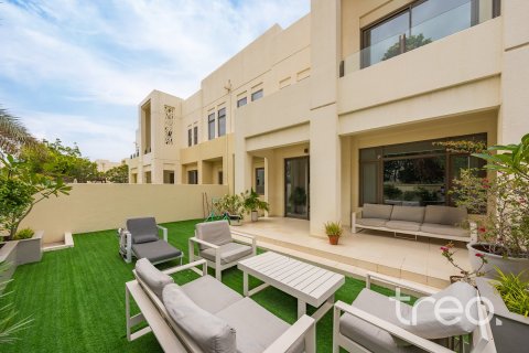 Townhouse de 4 dormitorios en Mira Oasis 3, UAE No. 188056