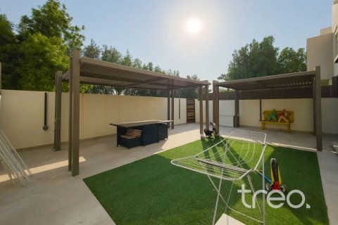 Таунхаус с 3 спальнями в Mira Oasis, ОАЭ №188054