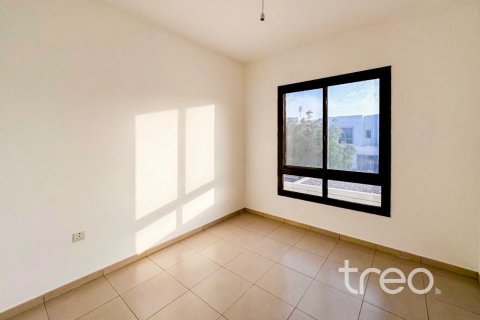 4 bedrooms Townhouse in Zahra Townhouses, UAE No. 188058 16
