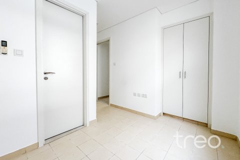 4 bedrooms Townhouse in Zahra Townhouses, UAE No. 188058 9