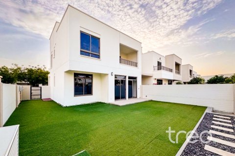 4 bedrooms Townhouse in Zahra Townhouses, UAE No. 188058
