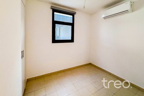 4 bedrooms Townhouse in Zahra Townhouses, UAE No. 188058 11