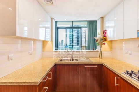 3 bedrooms Apartment in Burj Vista, UAE No. 137938 9