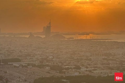 Apartment de 2 dormitorios en Business Bay, UAE No. 135760 9