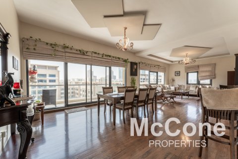 Apartment de 3 dormitorios en Al Jaz, UAE No. 74886 2