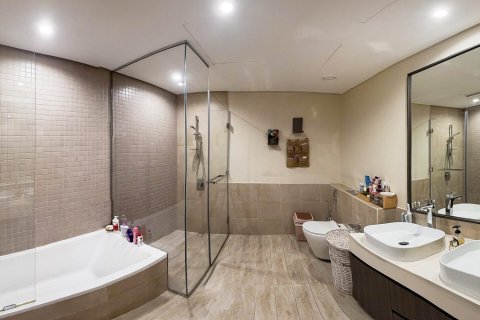 2 bedrooms Apartment in Bur Dubai, UAE No. 164194 12