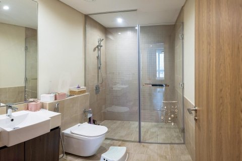 2 bedrooms Apartment in Bur Dubai, UAE No. 164194 3