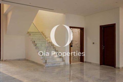 Villa de 5 dormitorios  No. 114943 11