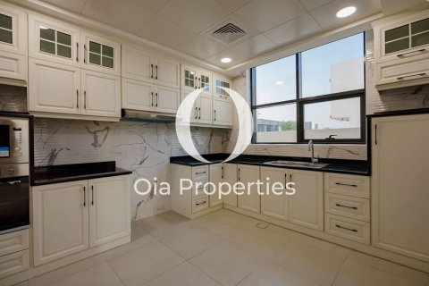 Villa de 5 dormitorios  No. 114943 13