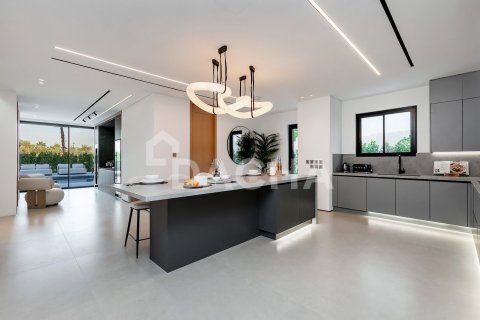 5 bedrooms Villa in Jumeirah Islands, UAE No. 207776 6
