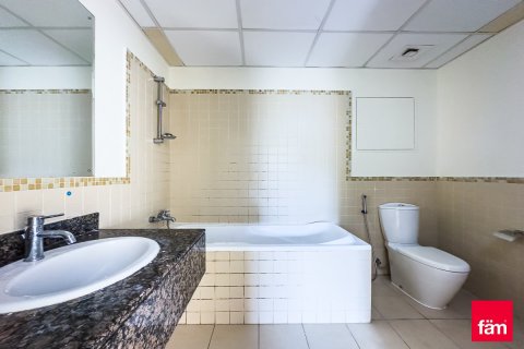 Appartement de 2 chambres à Dubai, UAE No. 101370 19
