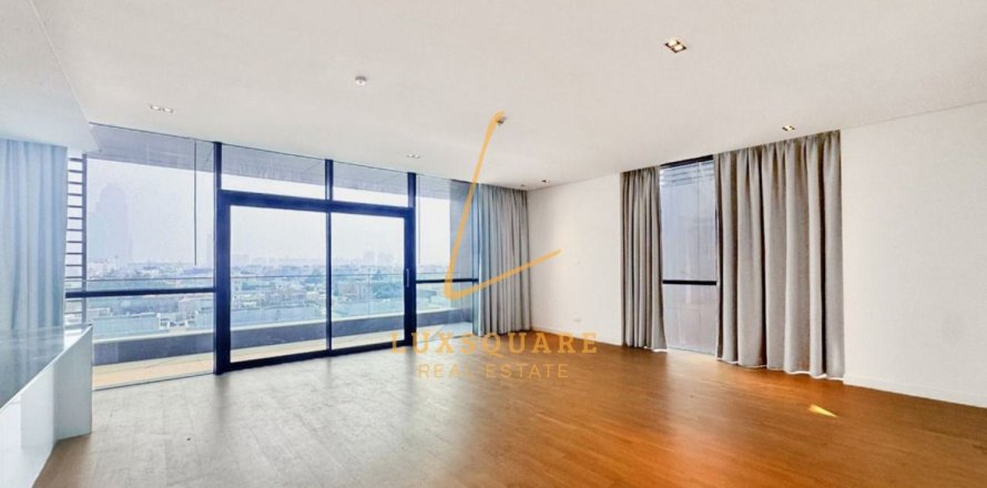 Appartement de 3 chambres à Al Wasl, UAE No. 205254