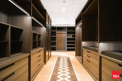 4 bedrooms Apartment  No. 116883 16