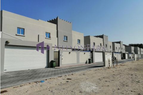 4 غرف نوم فيلا في الدوحة, Qatar رقم 60899 10