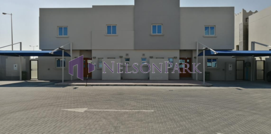 4 غرف نوم فيلا في الدوحة, Qatar رقم 60899