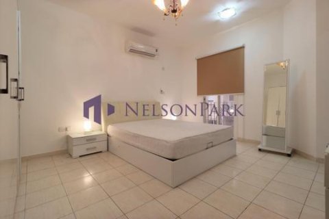 3 bedrooms Villa in Doha, Qatar No. 60897 6