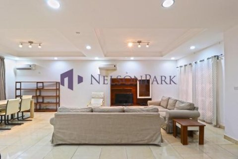 3 bedrooms Villa in Doha, Qatar No. 60897 5