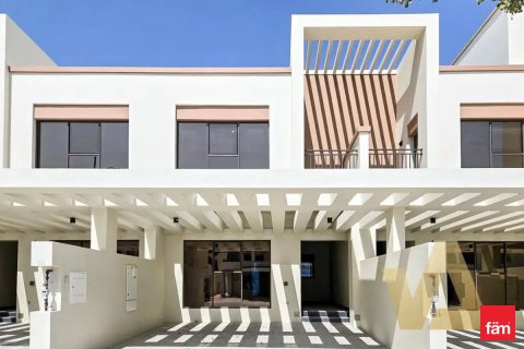 4 bedrooms Townhouse in Dubai, UAE No. 149378 10