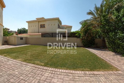 4 bedrooms Villa in The Villa, UAE No. 203984 21
