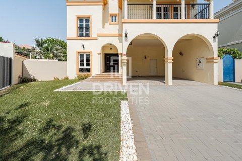 4 bedrooms Villa in The Villa, UAE No. 203984