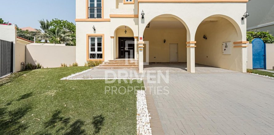 4 bedrooms Villa in The Villa, UAE No. 203984