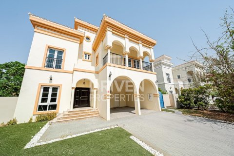 4 bedrooms Villa in The Villa, UAE No. 203984 3