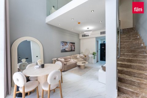 1 bedroom Townhouse in Dubai, UAE No. 169411