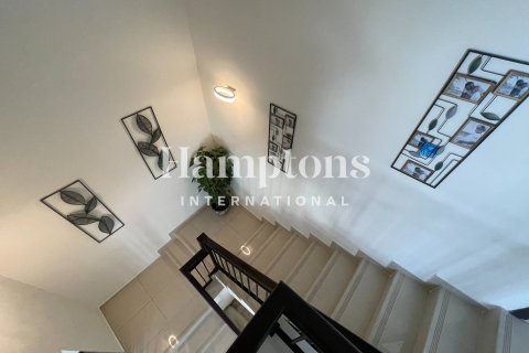 3 bedrooms Townhouse in Dubai, UAE No. 151322 17