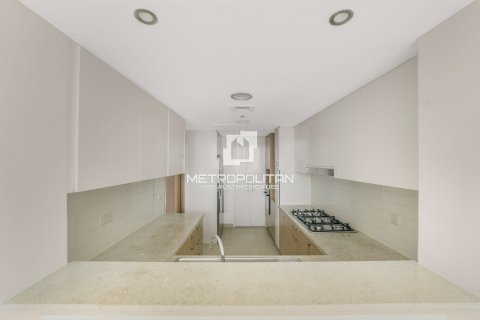 3 bedrooms Apartment No. 128006 23