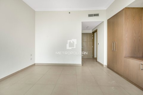 3 bedrooms Apartment No. 128006 28