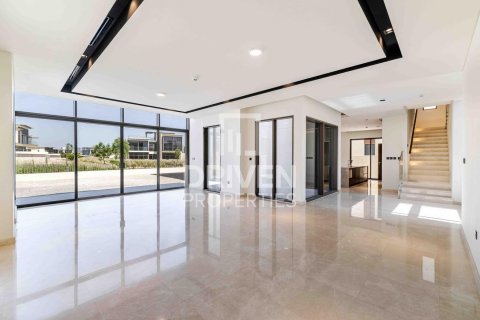 Villa de 4 dormitorios No. 120598 26