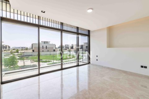 Villa de 4 dormitorios No. 120598 9