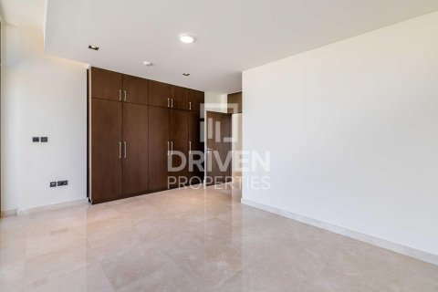 Villa de 4 dormitorios No. 120598 8